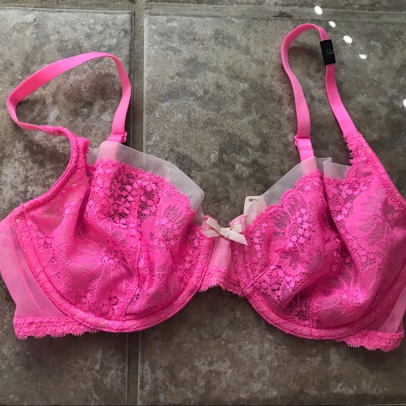 NWT Victorias Secret Very Sexy & Body by Victoria Unlined Bra Bundle 32D - Picture 12 of 15